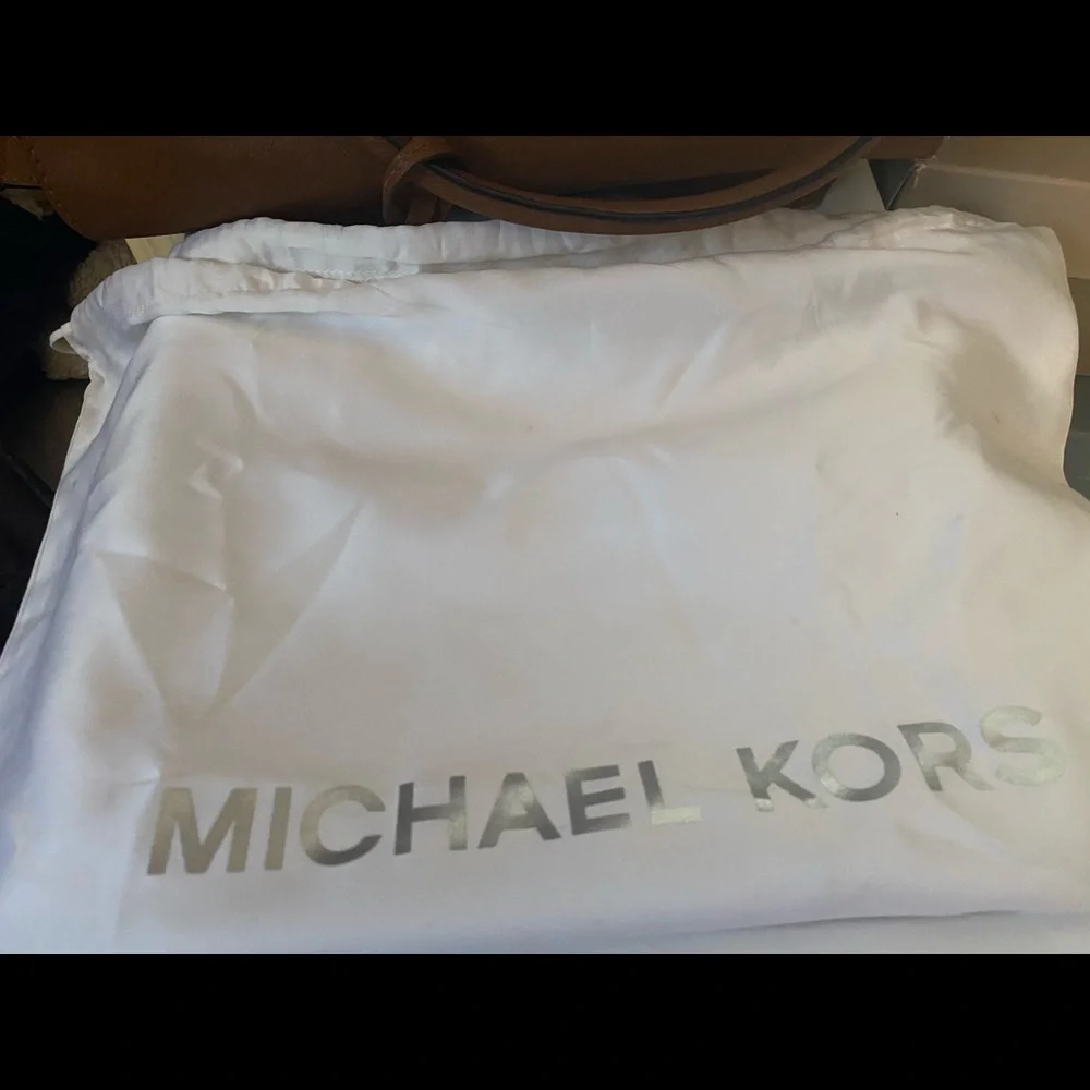 COPY - Michael Kors cognac brown Saffiano Leather Purse - Picture 8 of 14